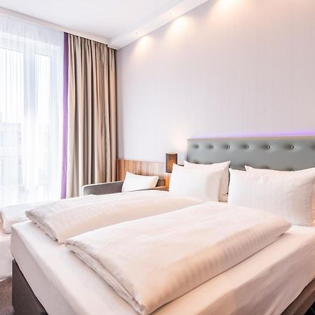 Premier Inn Heidelberg City Centre Exteriör bild