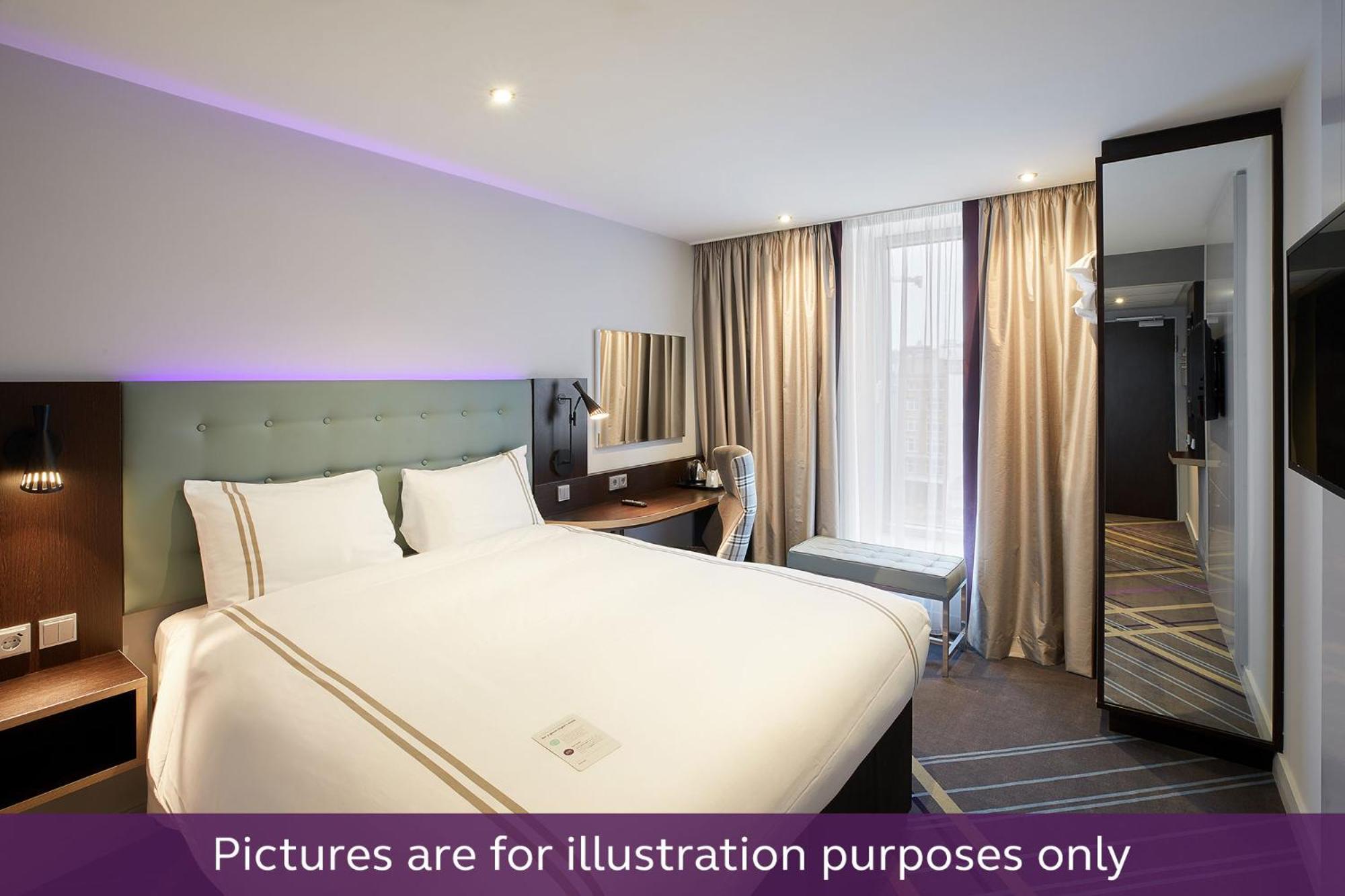 Premier Inn Heidelberg City Centre Exteriör bild