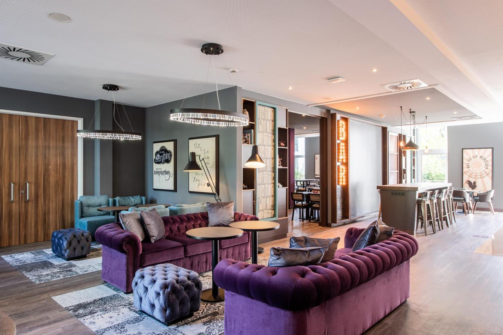 Premier Inn Heidelberg City Centre Exteriör bild